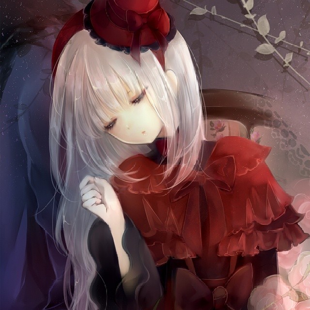 柒月